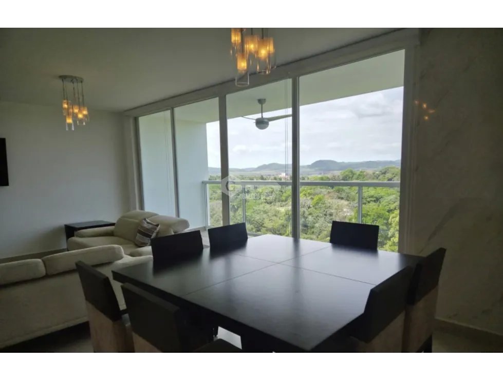 SE ALQUILA APARTAMENTO EN CLAYTON 153 M2 FULL AMOBLADO VISTA AL CANAL