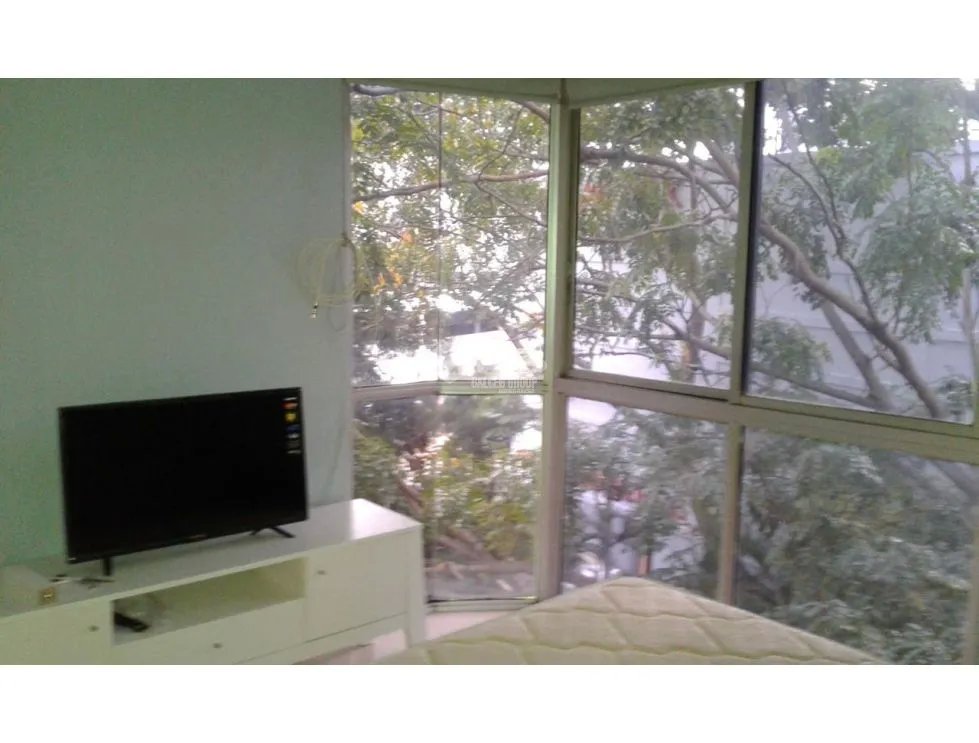 OBARRIO / EDIFICIO SEÑORIAL / 1 HABITACION / 5O M2 / LINEA BLANCA