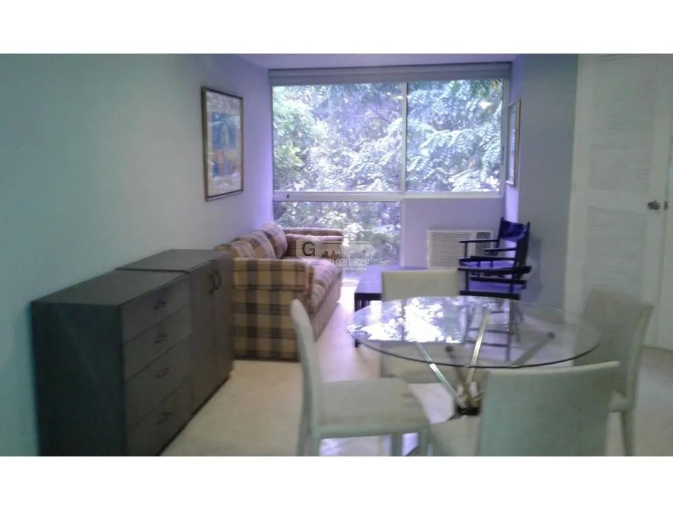 OBARRIO / EDIFICIO SEÑORIAL / 1 HABITACION / 5O M2 / LINEA BLANCA