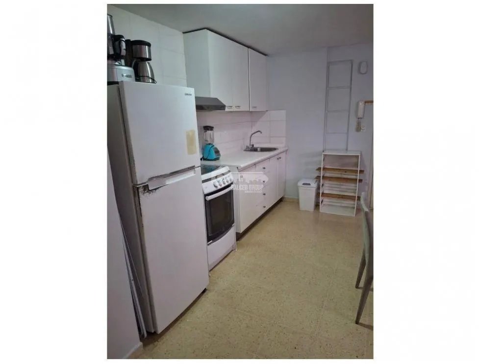 OBARRIO / EDIFICIO SEÑORIAL / 1 HABITACION / 5O M2 / LINEA BLANCA