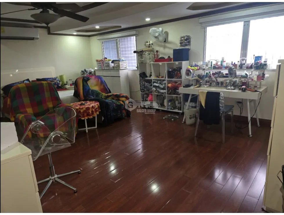 Single Family House for sale in Parque Lefevre