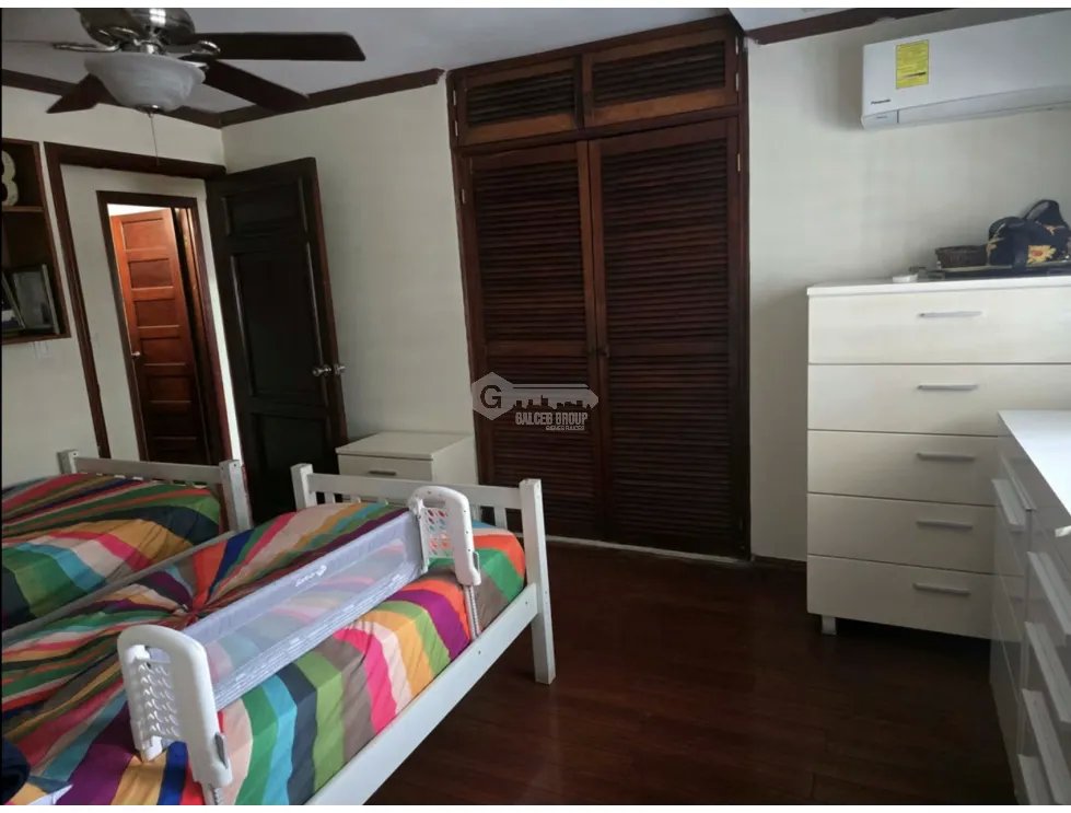 Single Family House for sale in Parque Lefevre