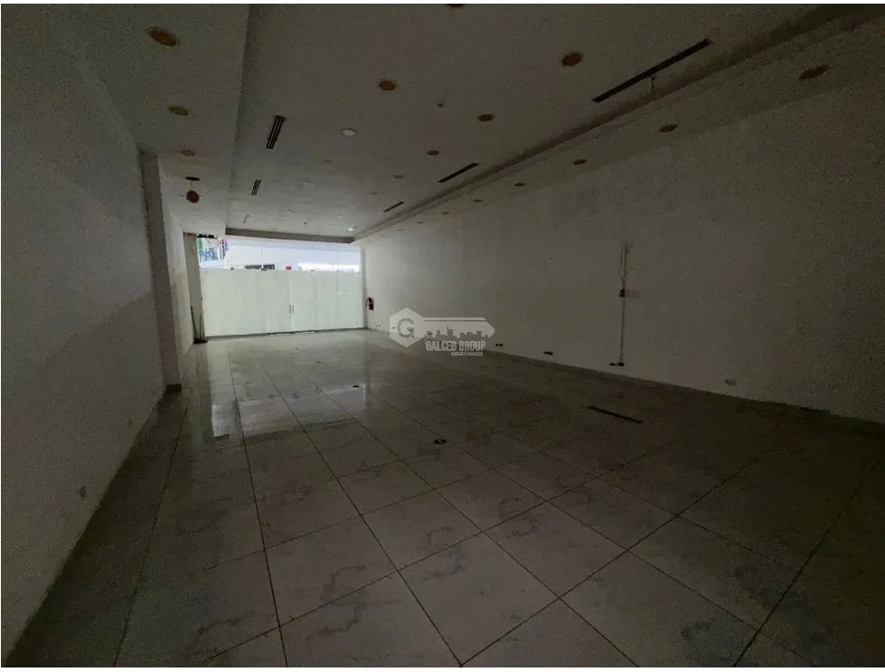 ALBROOK MALL / LOCAL  / 508M2 / SEGUNDO PISO