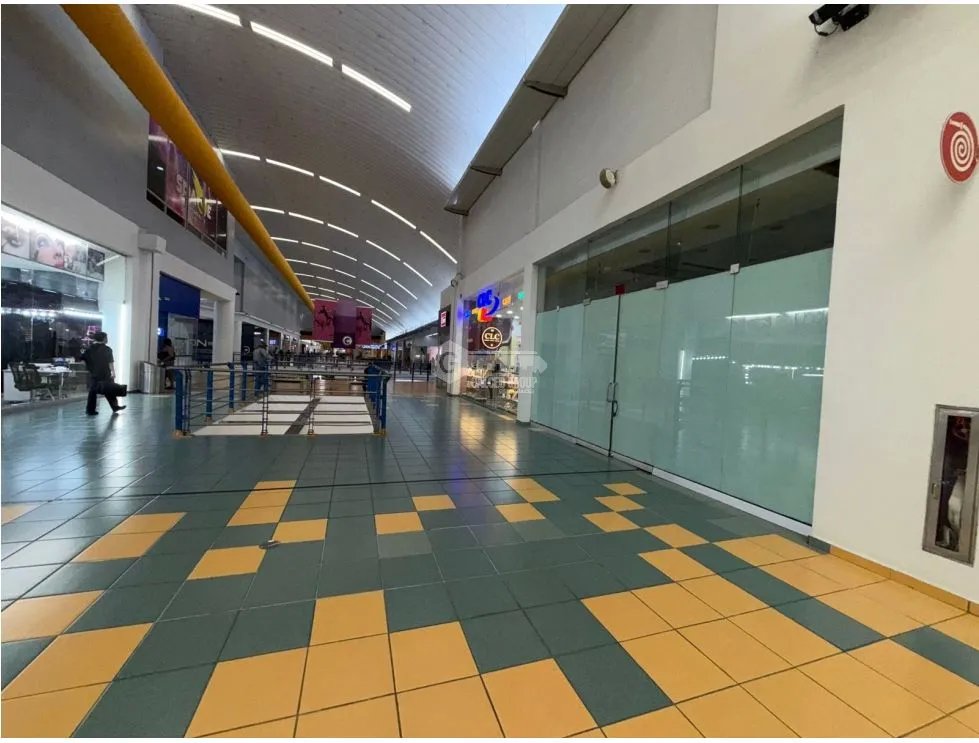 ALBROOK MALL / LOCAL  / 340M2 / SEGUNDO PISO
