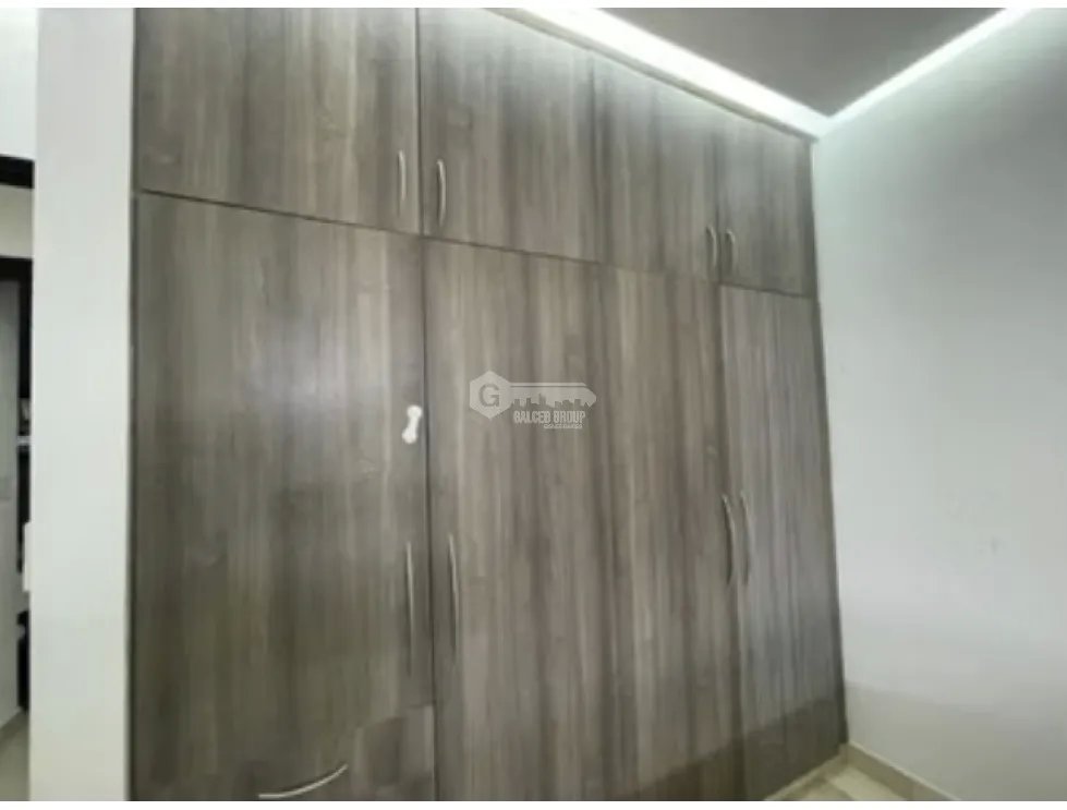 BRISAS DEL GOLF / 300 m2 / 4 HABITACIONES / 4 BAÑOS / PATIO LATERAL
