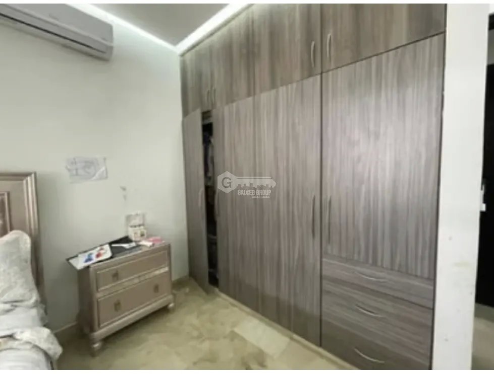 BRISAS DEL GOLF / 300 m2 / 4 HABITACIONES / 4 BAÑOS / PATIO LATERAL