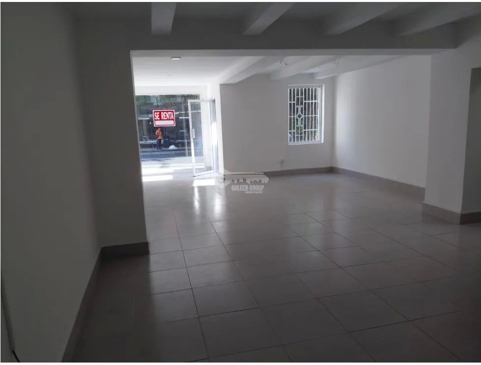SE ALQUILA AMPLIO LOCAL EN CALLE 50 POR ESTRENAR 75m2