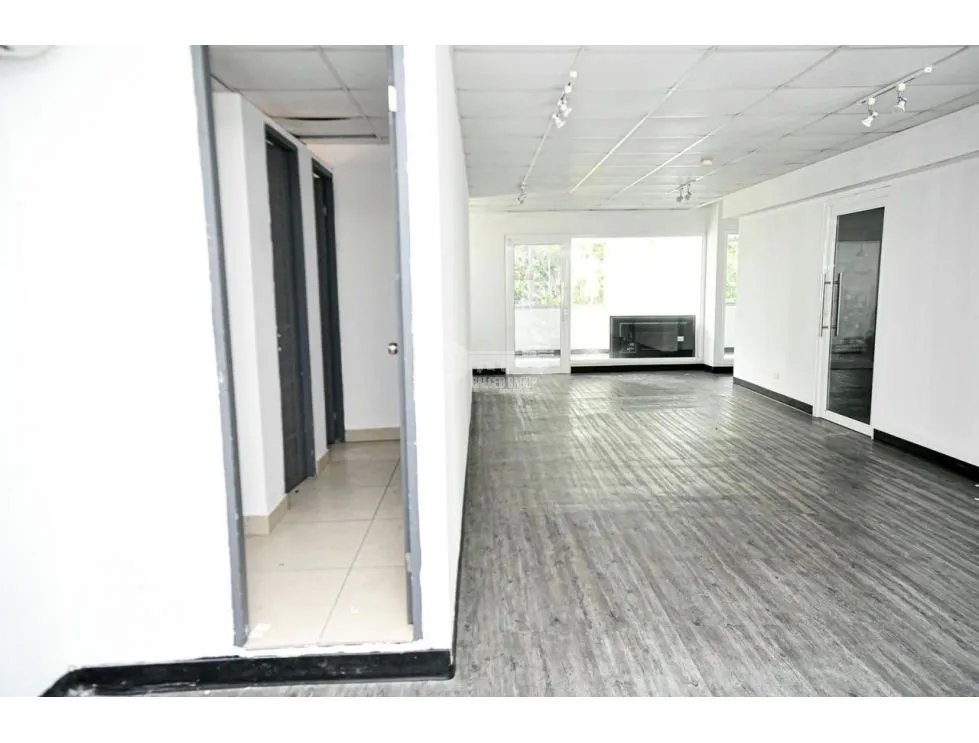 EDIFICIO COMERCIAL / BETANIA / URB. LOS ANGELES  / 1,000 M2 / 4 PISOS