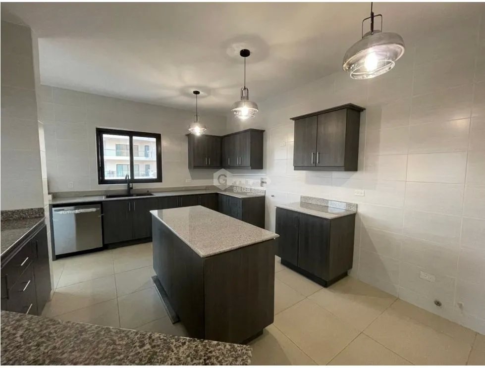 SAN CARLOS VISTAMAR PH LAS OLAS II 313M 3 HABITACIONES YG