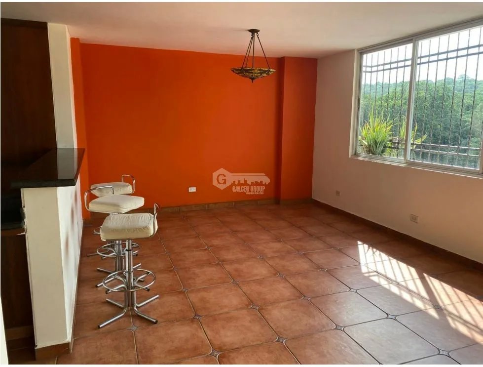 SE VENDE CASA EN VILLA DE LAS FUENTES DE 473M  2 NIVELES CON JACUZZI