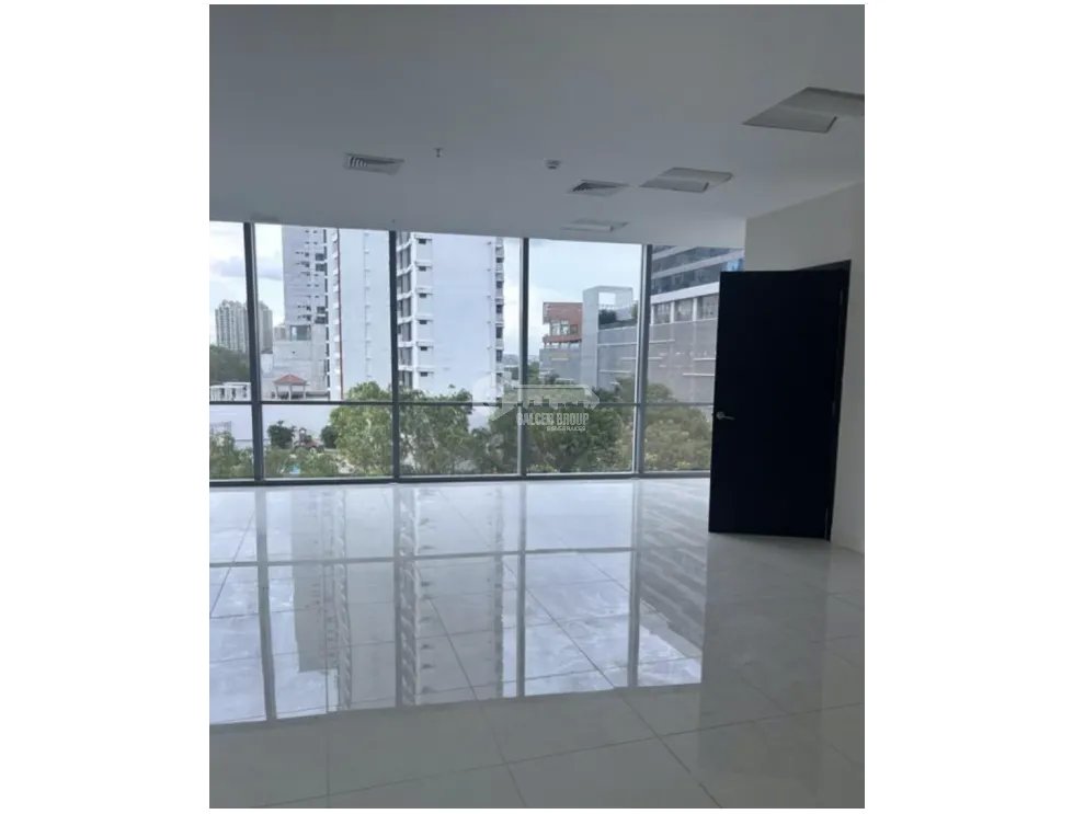 OFICINA  / COSTA DEL ESTE / BOULEVARD DEL ESTE  / 180M2
