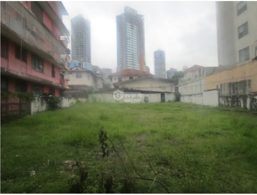 BELLA VISTA / TERRENO COMERCIAL / 703M / PLANO