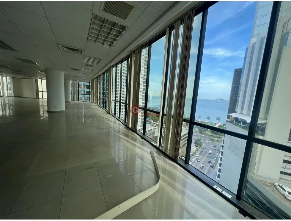Office for rent in Marbella