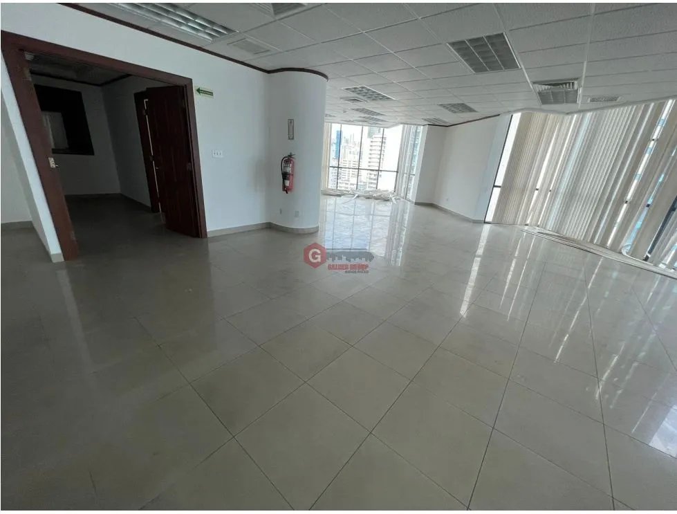 OFICINA / MARBELLA / TORRE PLAZA BANCO GENERAL / 514m2 / VISTA AL MAR
