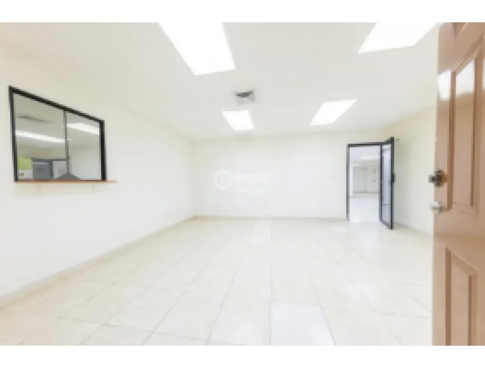 OFICINA / VISTA HERMOSA / PLAZA  AMERICA / 227 M2