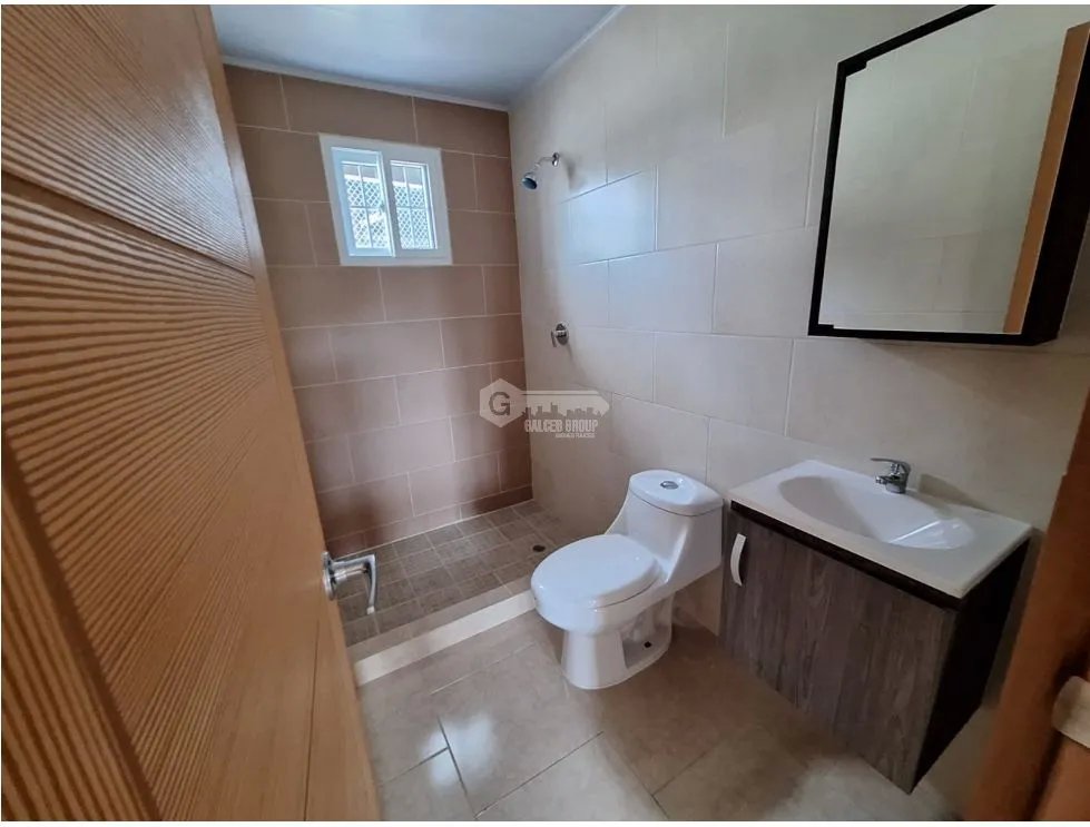 SE VENDE CASA A ESTRENAR CERCA DE LA PLAYA SANTA CLARA 601 M2