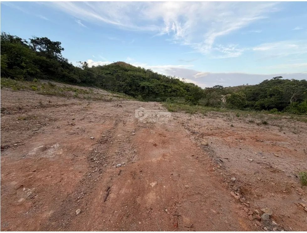 TERRENO / CHAME / 853 M2 / EL CALVARIO / FINANCIAMIENTO INTERNO