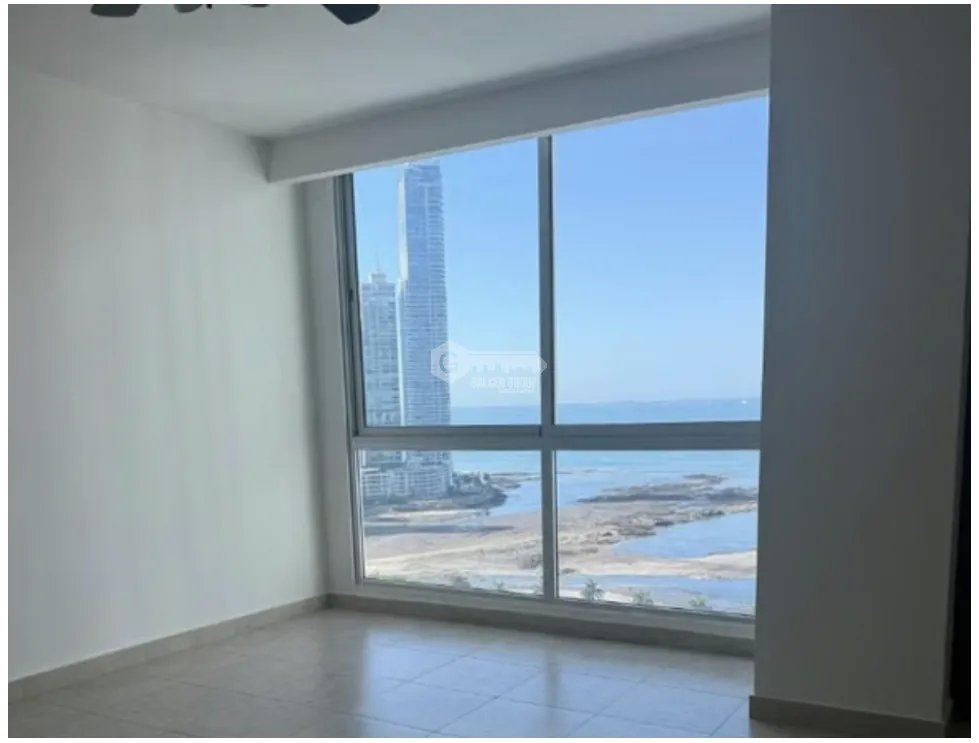 SE ALQUILA APARTAMENTO EN MARBELLA VISTA AL MAR PH MARABIERTO
