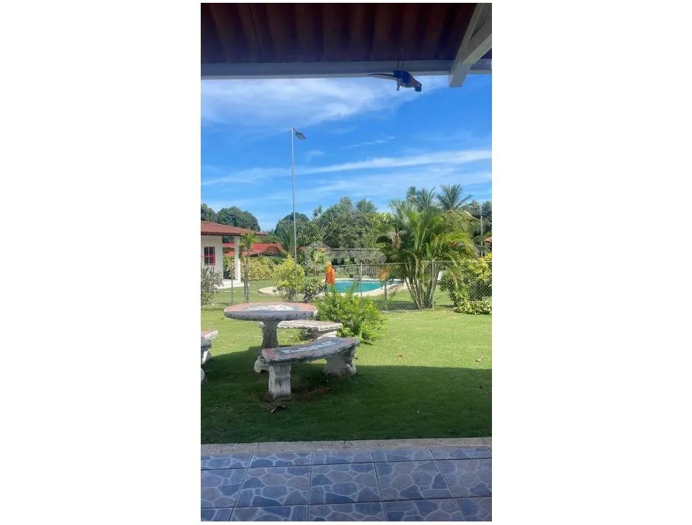 SANTA CLARA / 2,789 M2 / CON PISCINA / 5 HAB / A 3 MIN. DE LA PLAYA