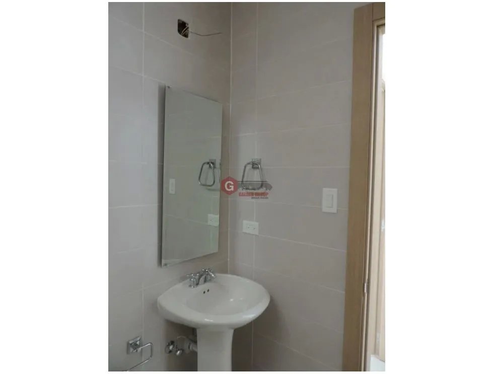 BRISAS DEL GOLF / PH VICTORIA / 170m2 / 3 HABITACIONES / LINEA BLANCA