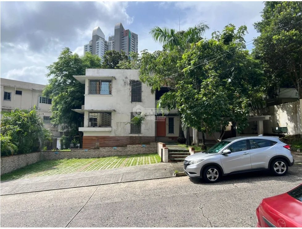 EL CANGREJO / TERRENO / COMERCIAL O RESIDENCIAL / 1300M2 / PLANO