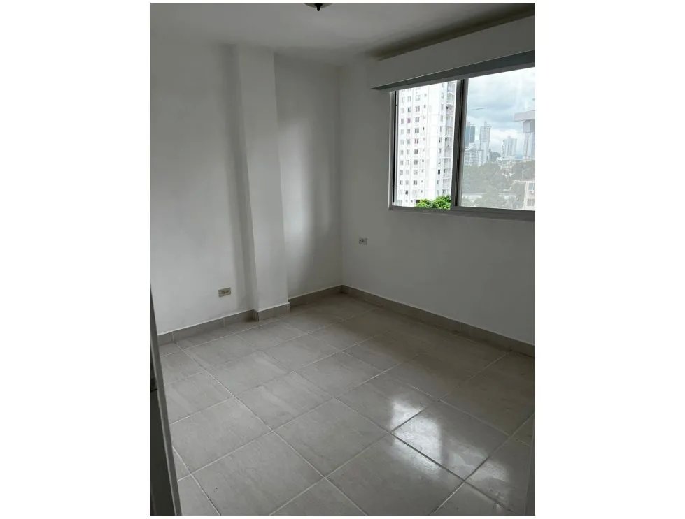 CARRASQUILLA / PH ARAMIS / 110m2 / 4 HABITACIONES / CENTRICO / Y