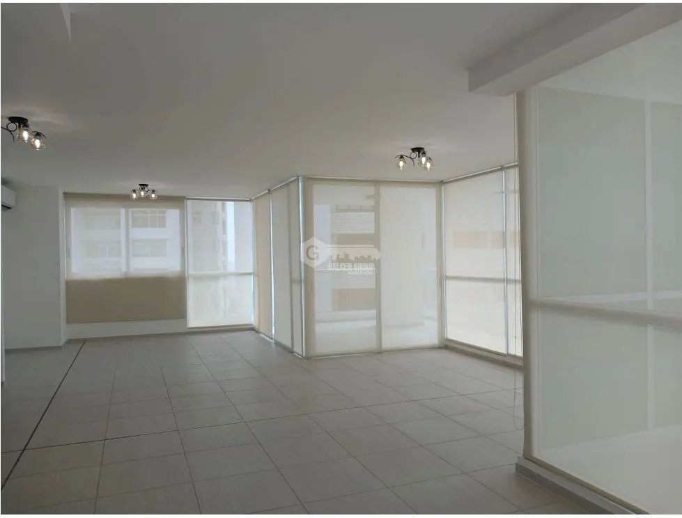 CALLE 50 / PH THE TOWERS / 3 HABITACIONES / 275M2 / TERRAZA