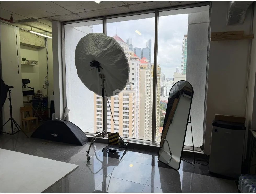 OBARRIO / PH TWIST TOWER / 65M / ESPACIO AMPLIO / PISO ALTO / VACIO