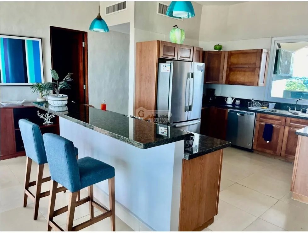 PUNTA BARCO / VILLAGE TOWER / 3 HAB. / 218M2 / 3 BAÑOS / AMOBLADO