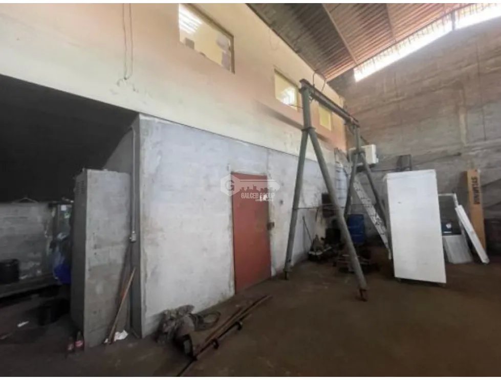 GALERA COMERCIAL / CON OFICINA / RIO ABAJO / 505M2