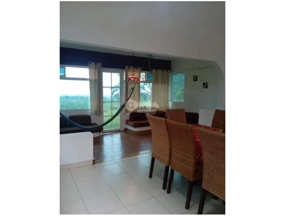 CASA CAMPESTRE / CERRO AZUL / 1400M2 / AMOBLADO / 3 HAB