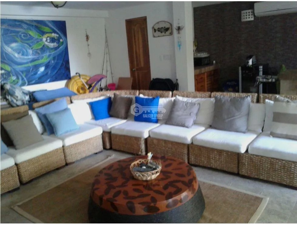 PLAYA BLANCA / 5 HABITACIONES / PISCINA PRIVADA / FRENTE AL MAR
