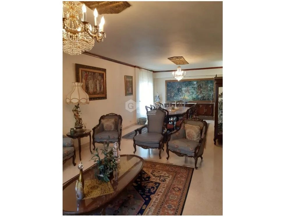 SAN FRANCISCO / VILLA LILLA / 570M2 / 2 NIVELES / TERRAZA / BALCON
