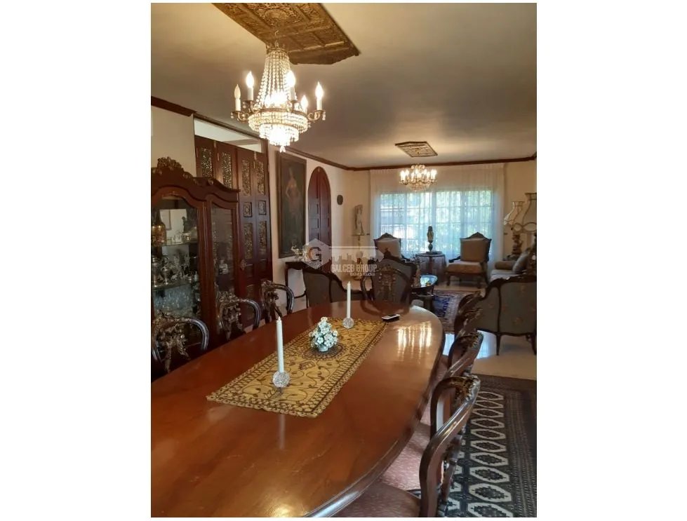 SAN FRANCISCO / VILLA LILLA / 570M2 / 2 NIVELES / TERRAZA / BALCON