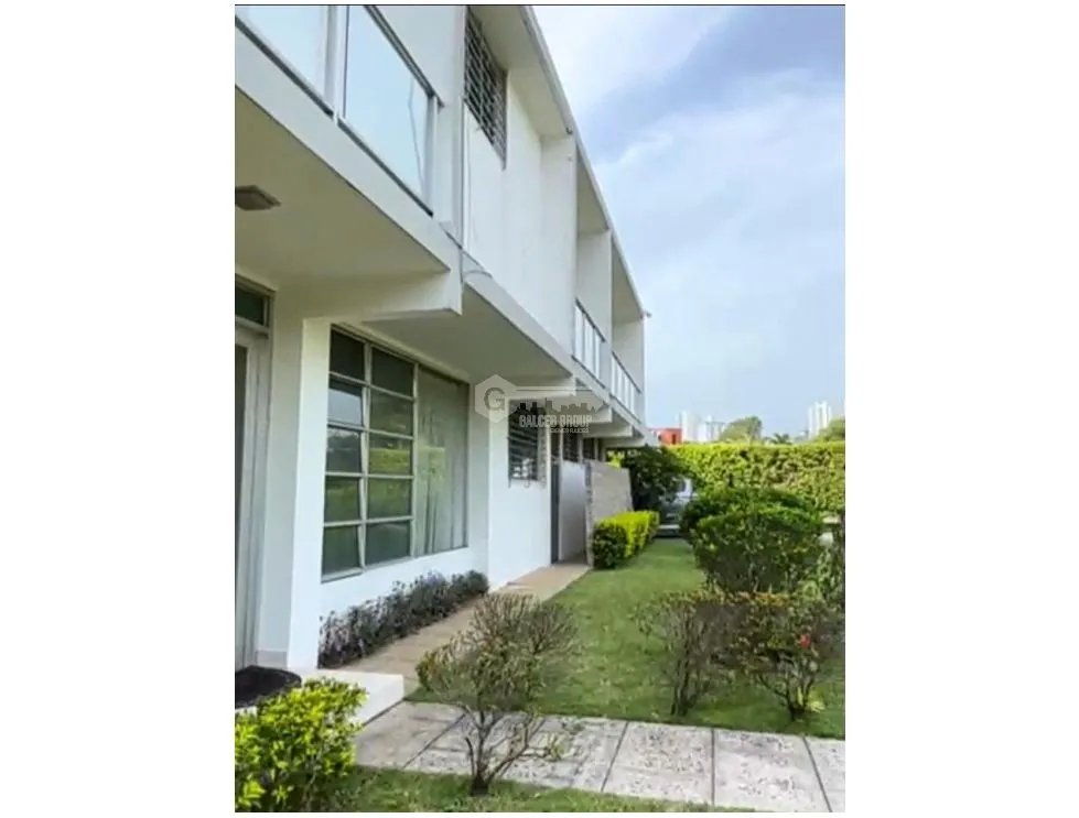 ALTOS DEL GOLF / 3 HABITACIONES / 1500M / PISCINA PRIVADA