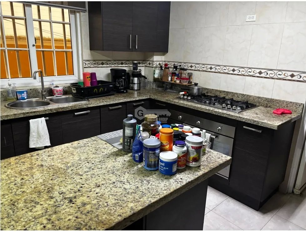 ANCON / RES. LAS HUACAS / RAINFOREST VILLAGE / 5 HAB / 450M2 / GANGA