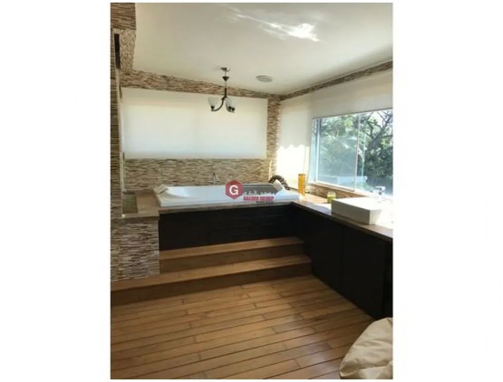 CORONADO / URBANIZACION CLUB DEL GOLF / 3 RECAMARAS / 2,450 M2