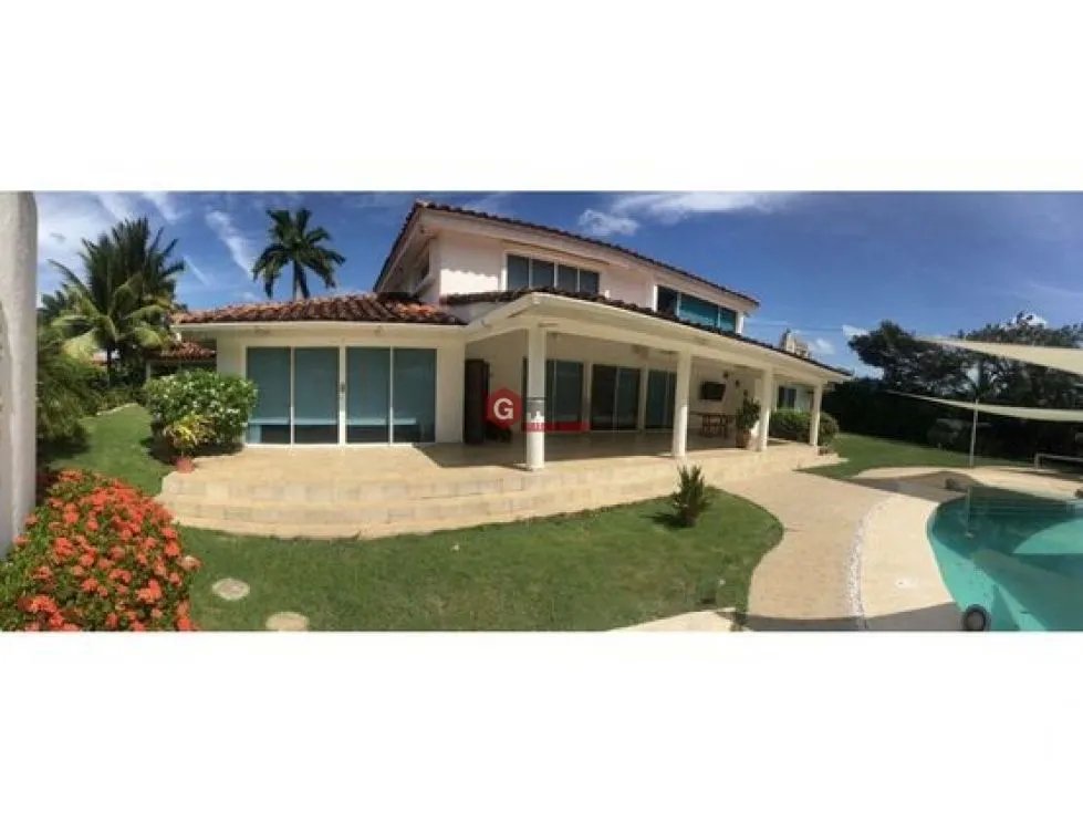 CORONADO / URBANIZACION CLUB DEL GOLF / 3 RECAMARAS / 2,450 M2