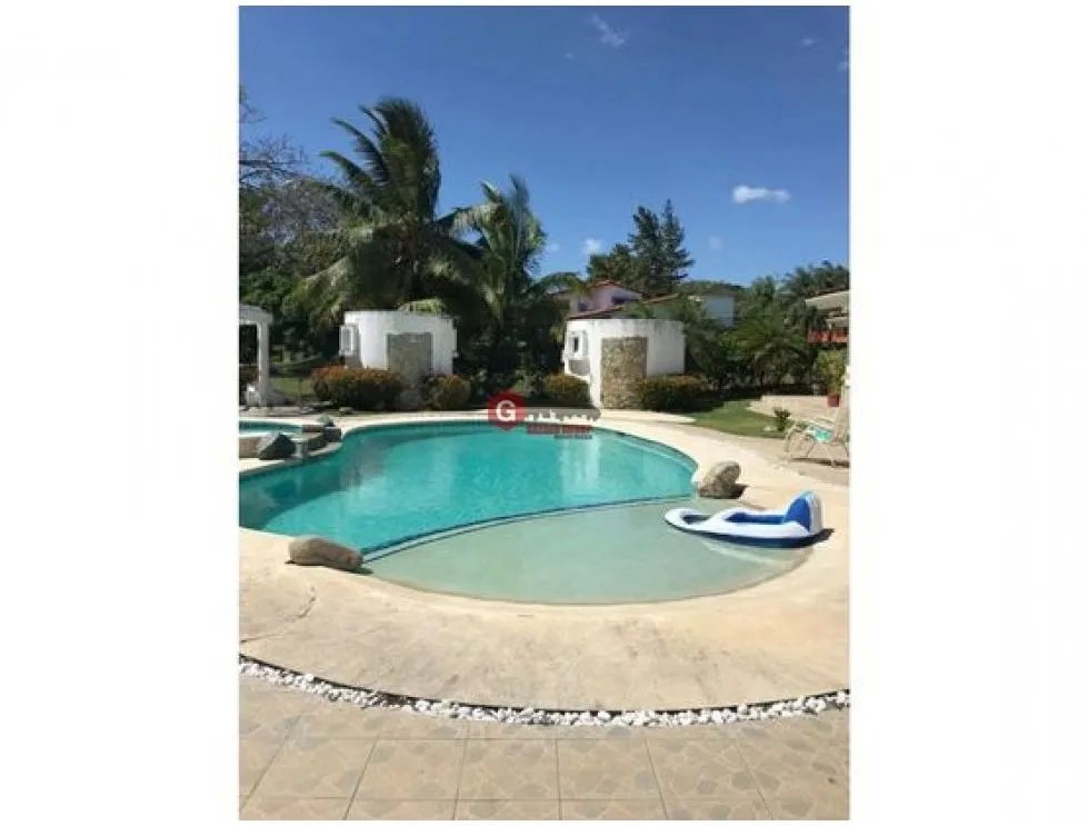 CORONADO / URBANIZACION CLUB DEL GOLF / 3 RECAMARAS / 2,450 M2