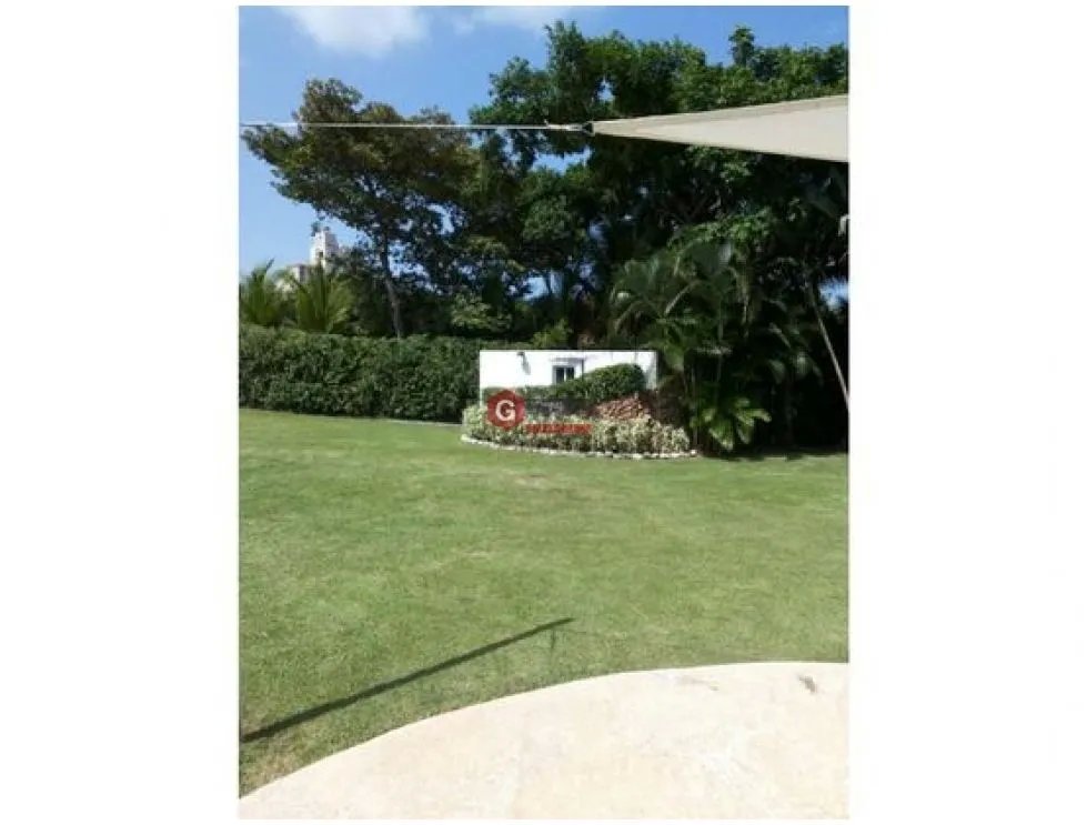 CORONADO / URBANIZACION CLUB DEL GOLF / 3 RECAMARAS / 2,450 M2