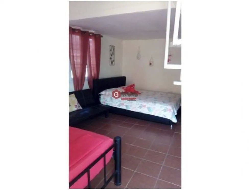 CASA DE PLAYA / CORONADO / EN ESQUINA / 6 RECAMARAS / 2,493m2