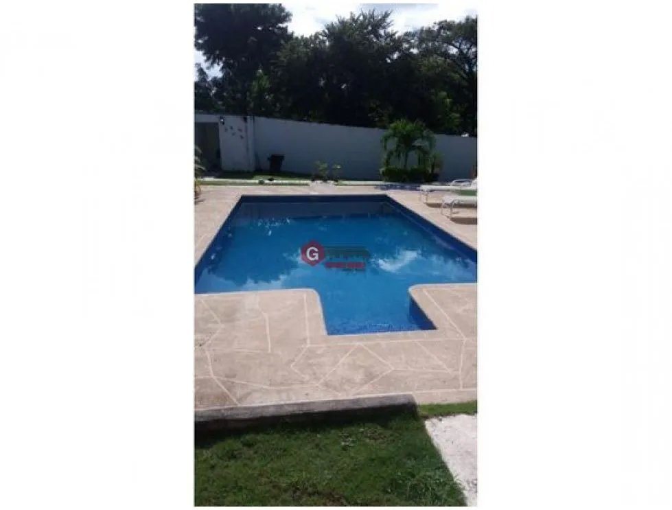 CASA DE PLAYA / CORONADO / EN ESQUINA / 6 RECAMARAS / 2,493m2