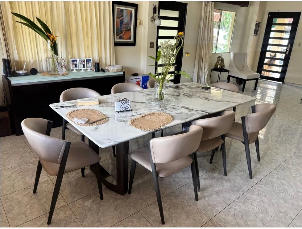 Single Family House for sale in Albrook