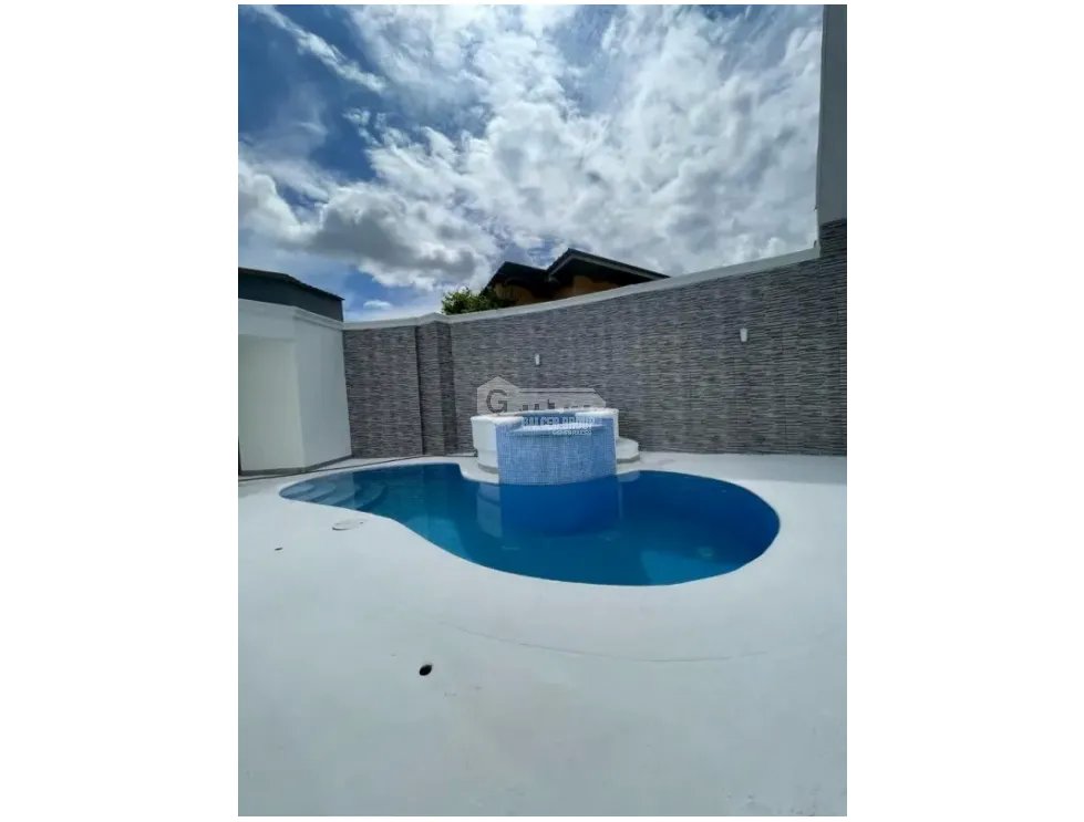 ALTOS DE PANAMA / VISTA MAGNA / 3 HABITACIONES / DEPOSITO / AMOBLADA
