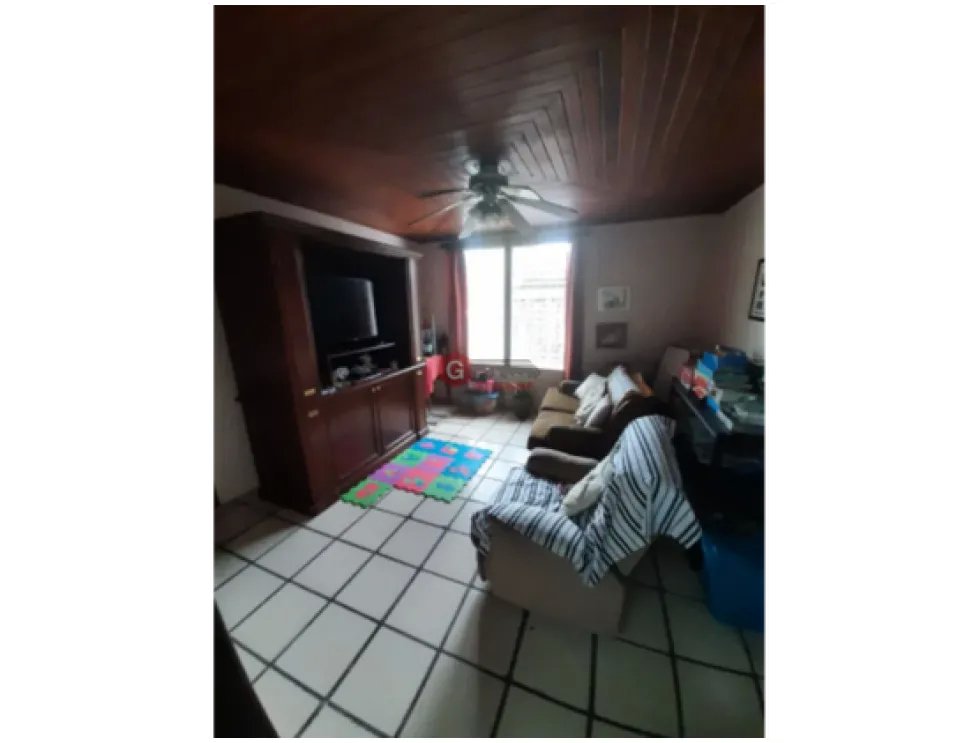 CASA EN VENTA / VILLA DE LAS FUENTES / 4 RECAMARAS / 320 M2