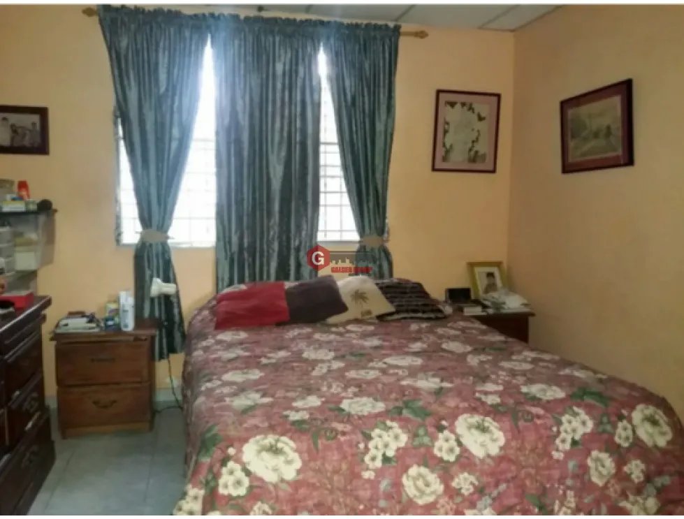 CASA EN VENTA / VILLA DE LAS FUENTES / 4 RECAMARAS / 320 M2