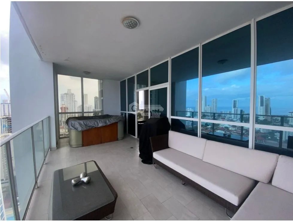 SAN FRANCISCO / QUADRAT / 115M2 / 1 HABITACIÓN / BALCON / VISTA AL MAR