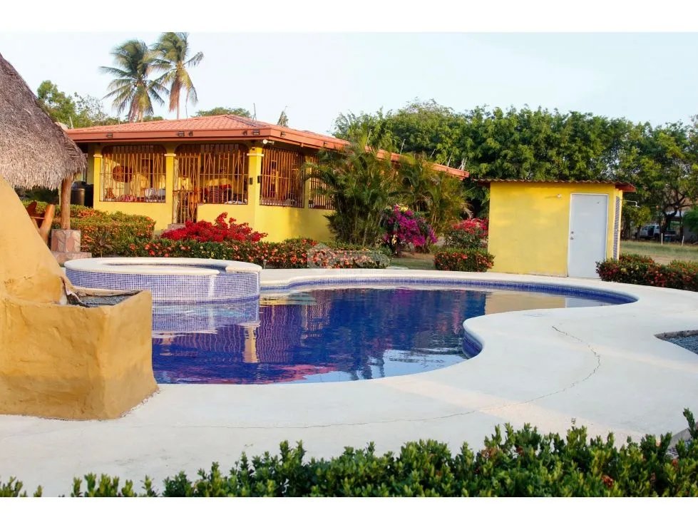 PENONOME / RIO GRANDE / 2000 M2 / CASA CAMPESTRE / AMOBLADA