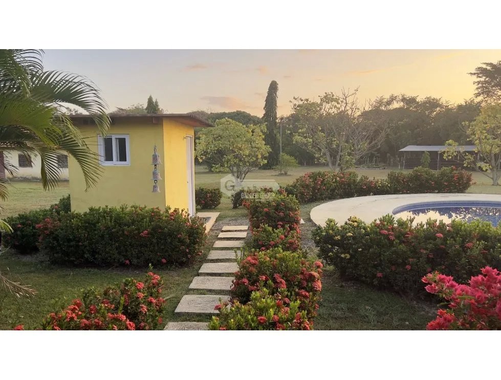 PENONOME / RIO GRANDE / 2000 M2 / CASA CAMPESTRE / AMOBLADA