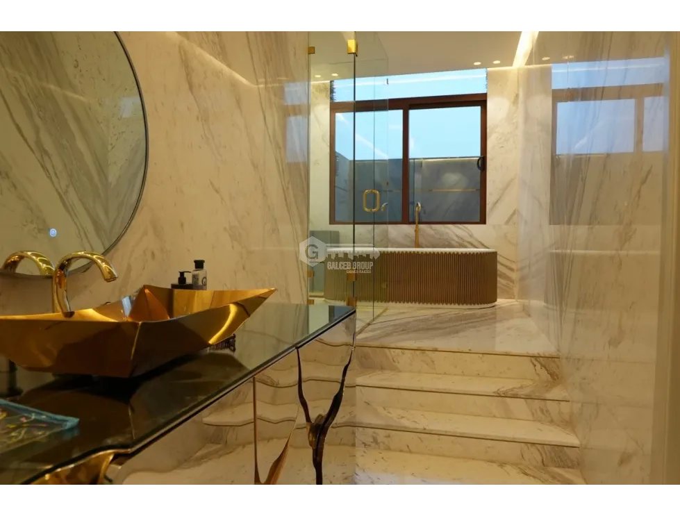 OCEAN REEF ISLAND / 1050M2 / 4 HABITACION / LUJO EXCLUSIVO